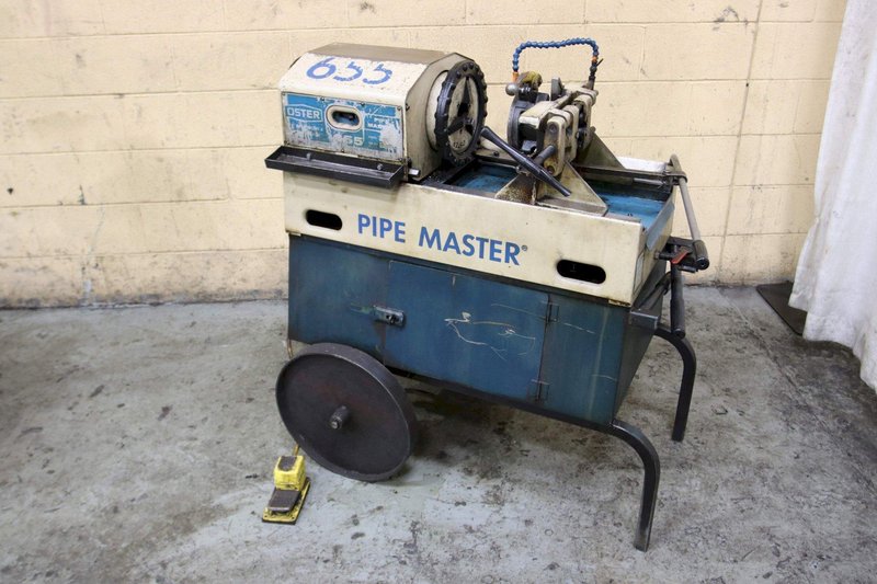 OSTER MODEL #665 PIPE THREADER: STOCK #70733