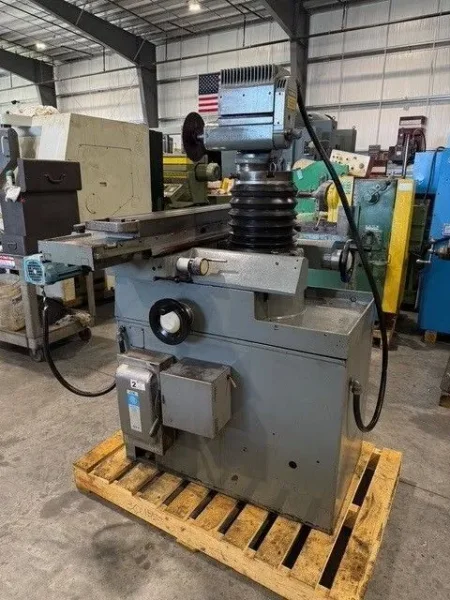 CINCINNATI MILACRON #2MT Tool &amp; Cutter Grinder Power Table #7581