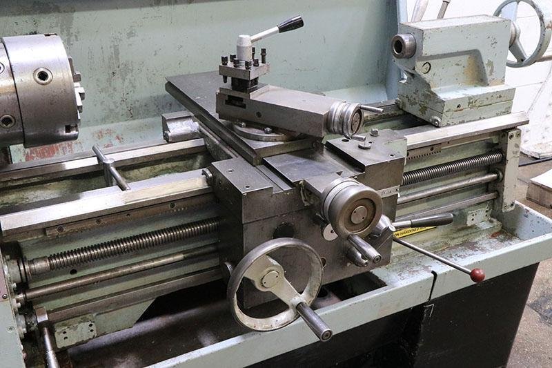 15&quot; x 30&quot; CLAUSING-COLCHESTER ENGINE LATHE MODEL: 8030
