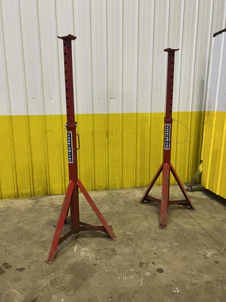 (2) FORD SMITH HEAVY DUTY ADJUSTABLE JACK STANDS: STOCK #18358