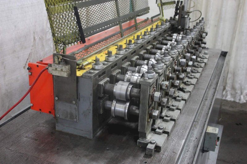 12 STAND X 1&#039; DAHLSTROM ROLLFORMER: STOCK #67700