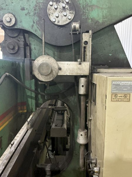 130 TON X 20' ACCURPRESS MODEL #713020 HYDRAULIC PRESS BRAKE: YOBRO #25003