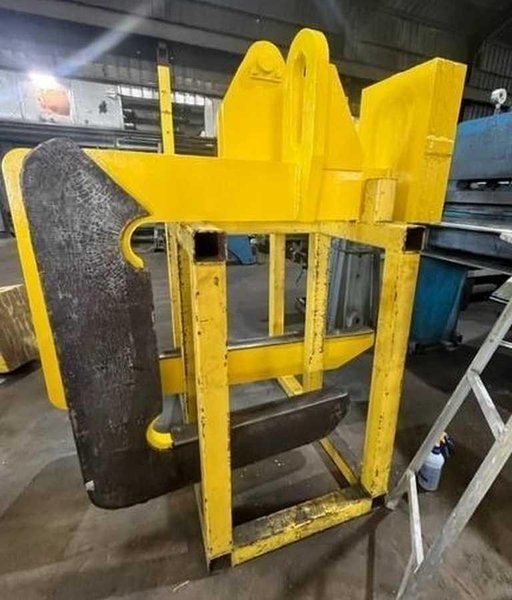 40,000# x 48" C-Hook