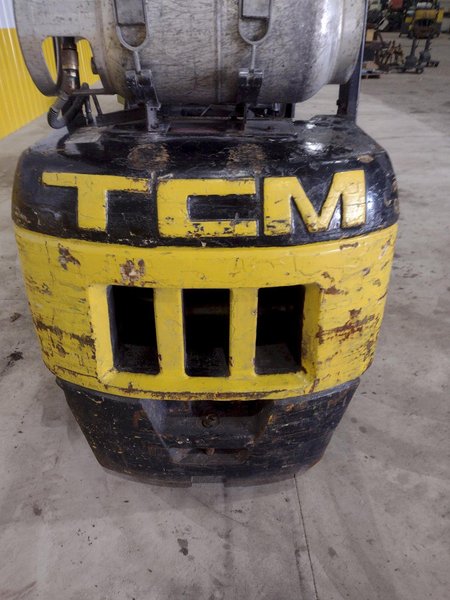 5,550 LB TCM MODEL #FCG30 PROPANE FORKLIFT: STOCK #19593