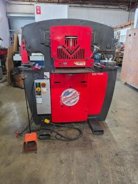 Edwards 100 Ton Ironworker (#5967)