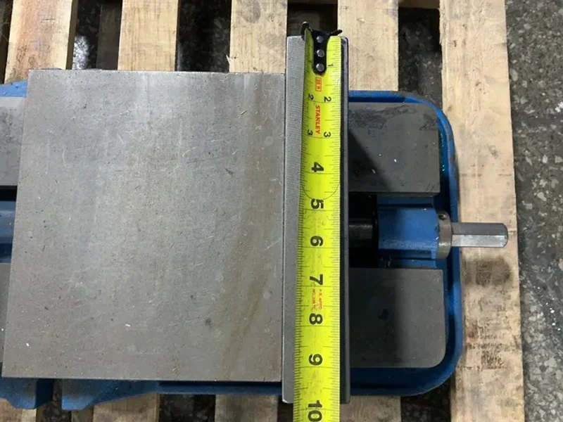 Kurt Manufacturing  10” Vise  - D100