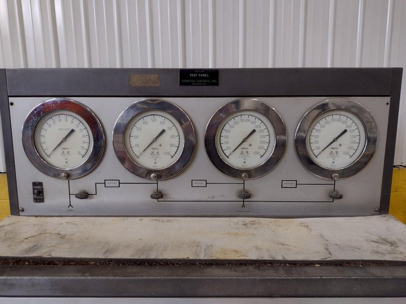 THOMPSON HYDRAULIC CYLINDER / PUMP TEST BENCH SYSTEM: STOCK #16585