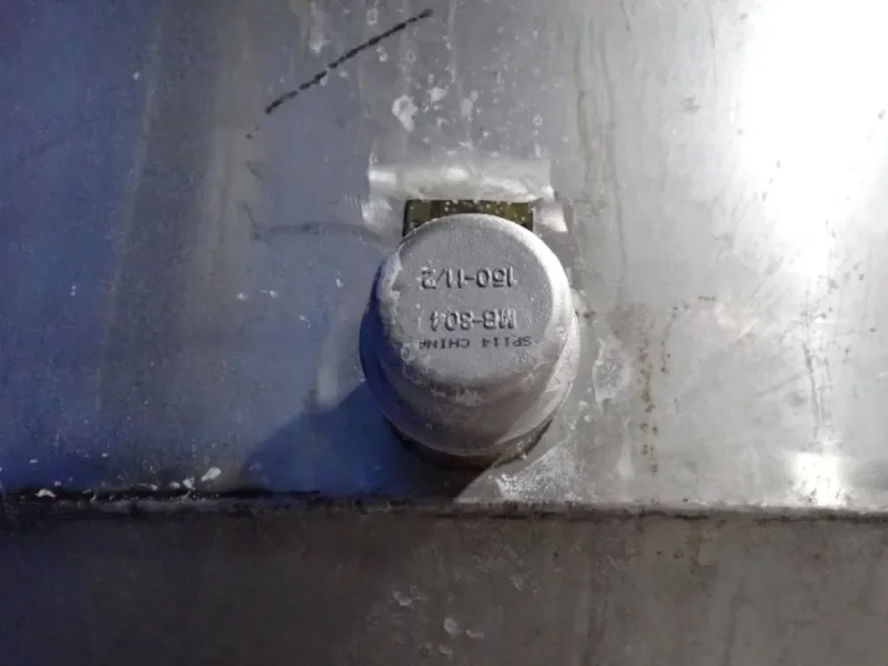 1243 GALLONS S/S TANK