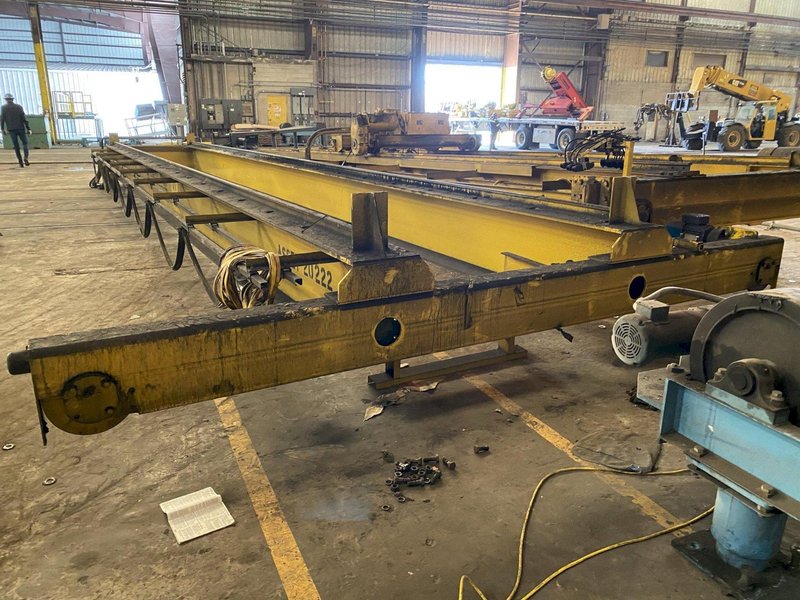11 TON X 38&#039; PROSERV SINGLE LEG POWERED GANTRY CRANE, NEW 2015: YOBRO #24061
