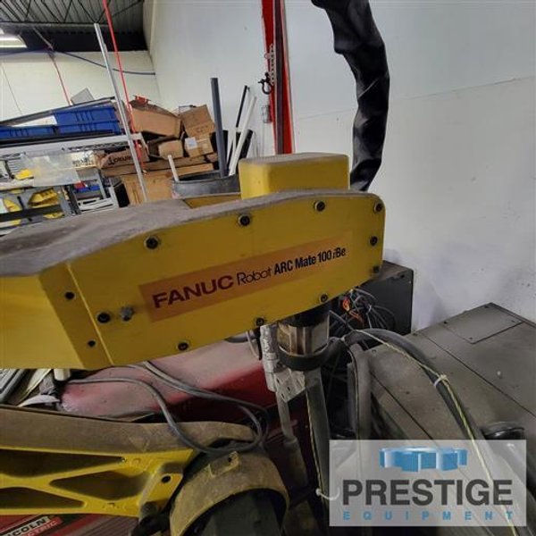 Fanuc ARC Mate 100iBe 6-Axis CNC Welding Robot with Lincoln Welder