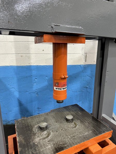 55 TON POWER TEAM H FRAME HYDARULIC PRESS: STOCK #74589