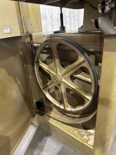 20" POWERMATIC MODEL #81 VERTICAL BAND SAW: STOCK #77930