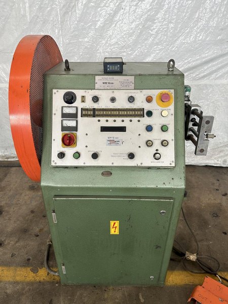 SCHLEICH GMBH MODEL WM18CEV AUTOMATIC WINDING MACHNE. STOCK # 0638423