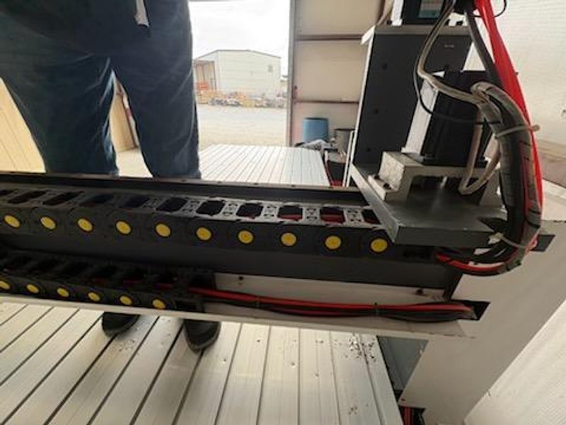 5′ x 10′ Industrial CNC Pro Series CNC Router, 2022 – 4th Axis