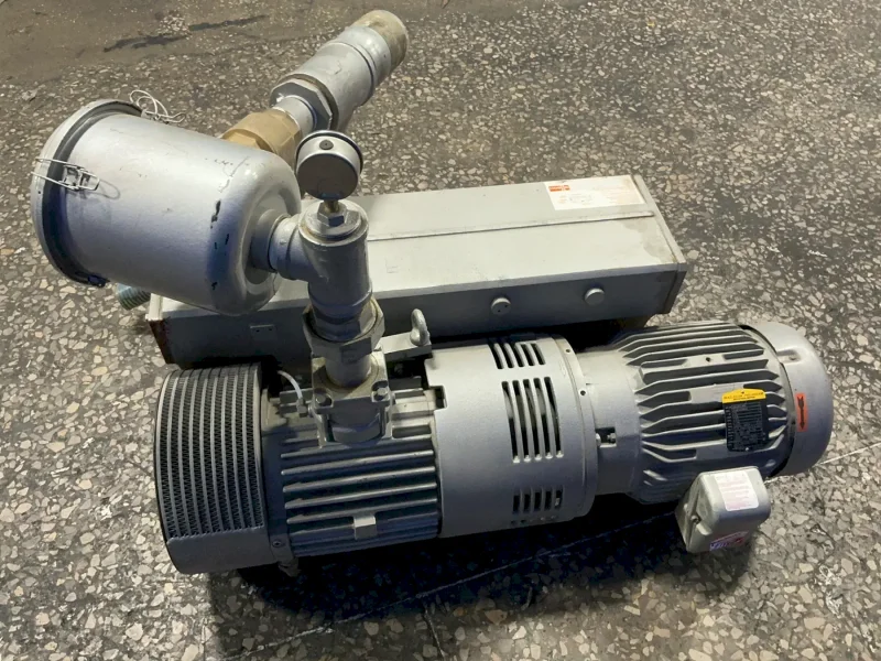 BUSCH 10 HP VACUUM PUMP  -  RC0255.D5Z6.1103