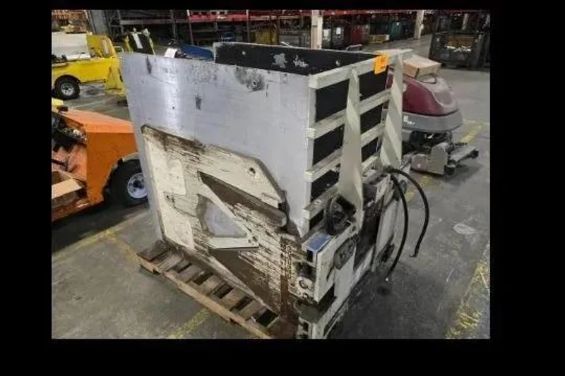 3500 LB CASCADE FORKLIFT CLAMP