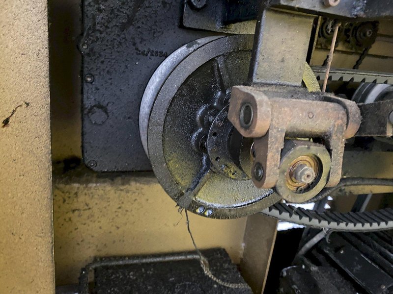 16"  STARTRITE MODEL #216H VERTICAL BANDSAW: STOCK #19278