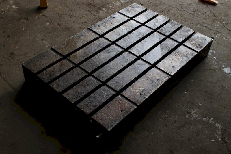 40&quot; X 26&quot; X 5-1/4 DEVLIEG T SLOTTED BOLSTER PLATE: STOCK #76529