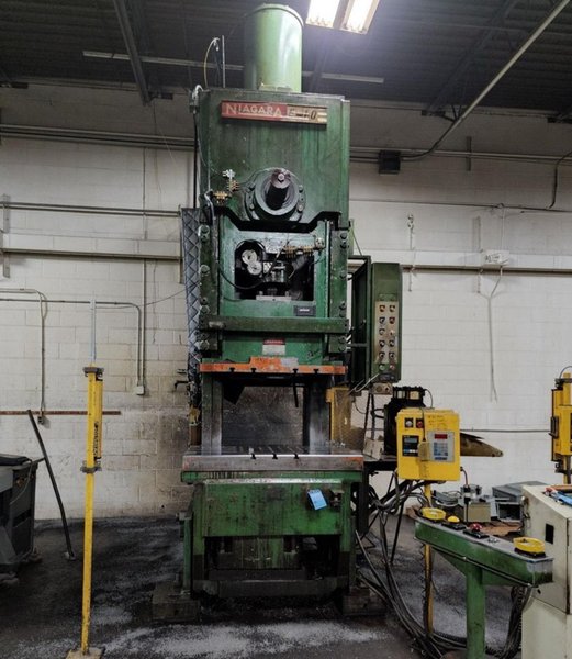 150 TON NIAGARA MODEL #E-150 GAP FRAME PRESS, 6" STROKE: STOCK 17175