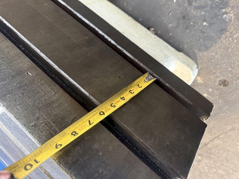 24" W X 18" D X 18" T CARLTON T-SLOTTED DRILL BOX TABLE. STOCK #0542926