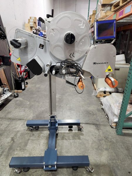 High-Speed Modular Fulfillment Line – Fully Integrated Turnkey Packaging &amp; Automation System with Robotic and Labeling Sync