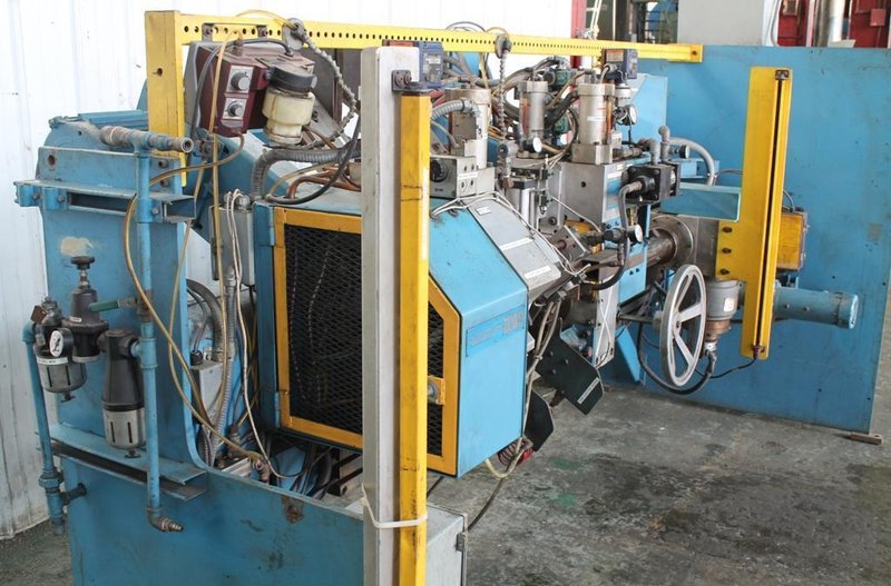 HAUTAU MODEL #CC15M DOUBLE END CHAMFER MACHINE:  STOCK #61481