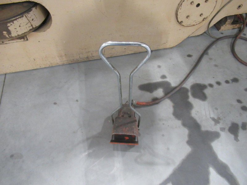 Cincinnati 175 Form Master II CNC Hydraulic Press Brake, 175 Ton x 12&#039;, Crowning