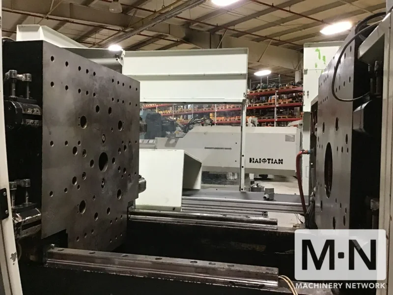 165 TON 8.2 OZ ENGEL MODEL VC650/165 TECH INJECTION MOLDING MACHINE MFG 2008