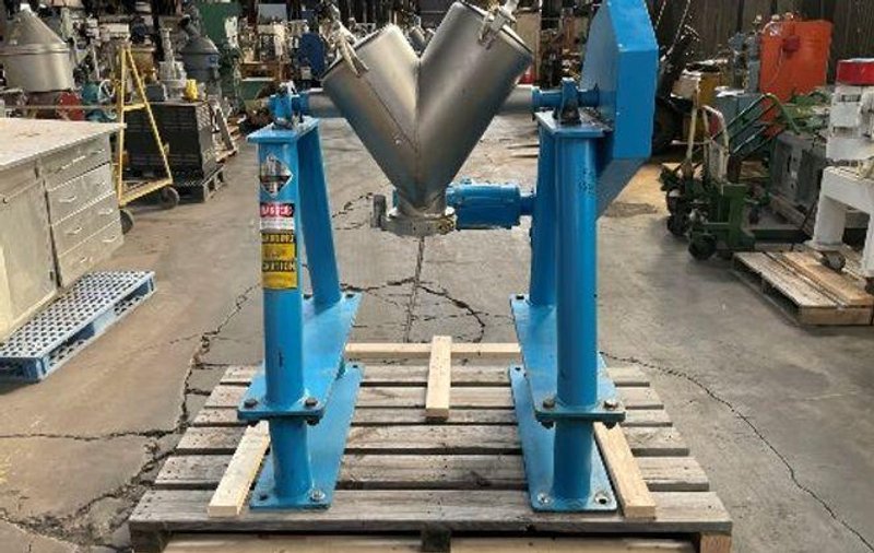PATTERSON-KELLEY 1 CU FT CROSSFLOW TWIN SHELL BLENDER