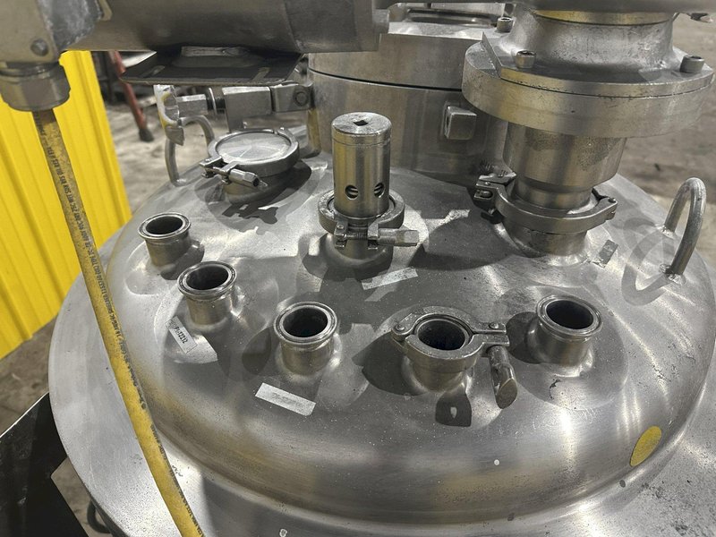 50 GALLON X 2 HP FELDMEIER STAINLESS STEEL HEATED TANK WITH AGITATION: STOCK #22121