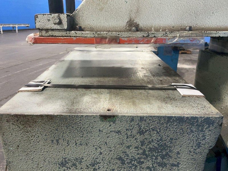 14” X 27” DIE CUT MACHINE  -  1470
