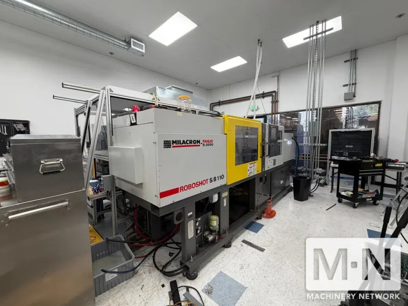 110 TON 4.87 OZ MILACRON MODEL ROBOSHOT SiB-110 INJECTION MOLDING MACHINE MFG 2005