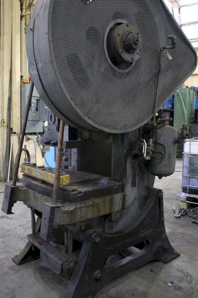 V &amp; O PRESS: STOCK #76359