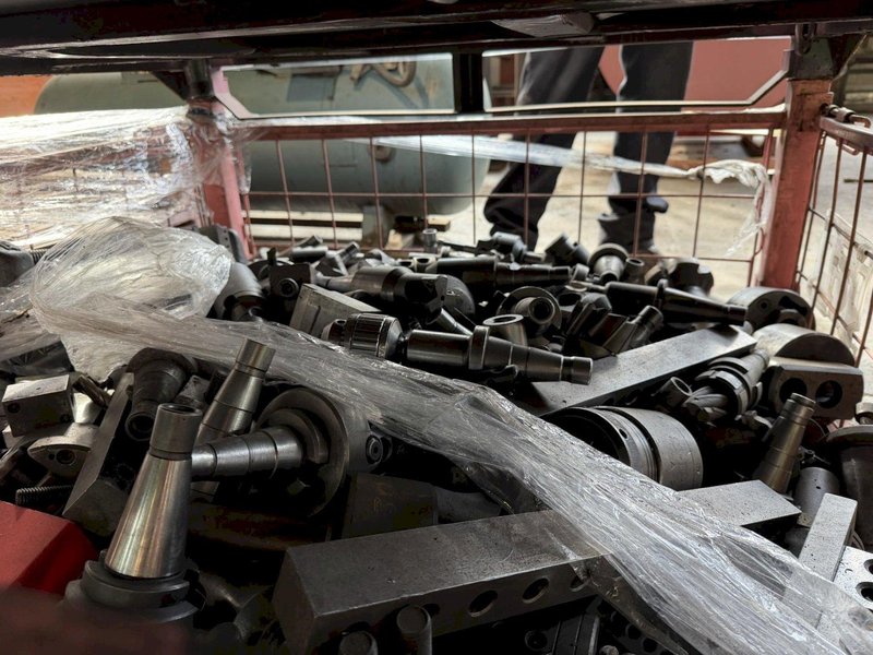 3" DEVLIEG 3H-72 HORIZONTAL BORING MILL. STOCK # 0113926