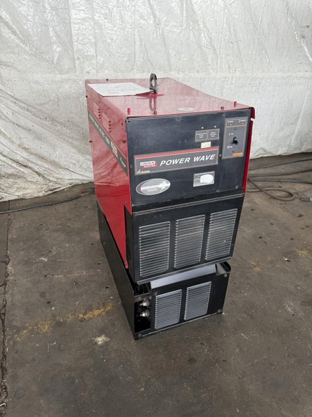 1000 AMP LINCOLN ELECTRIC POWER WAVE AC/DC 1000 WELDER. STOCK # 0343125