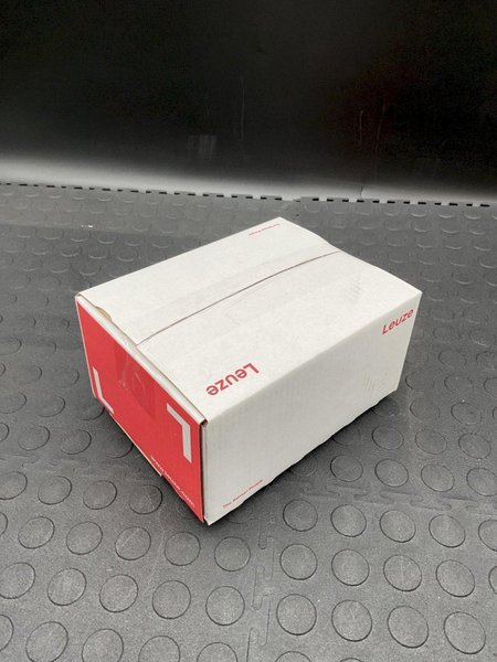 LENZE 50038007 BPS34SM100 BARCODE POSITIONING SYSTEM USED