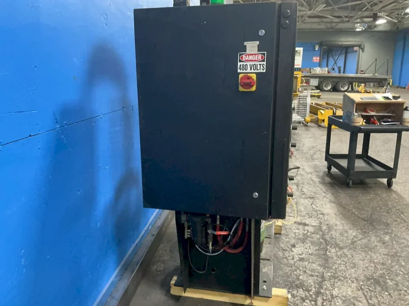 GRACO 123 PSI AIR, 3000 PSI FLUID THERM-O-FLOW HOT MELT SYSTEM  -  TOF200-A-2A1P64BENNN1NNNN