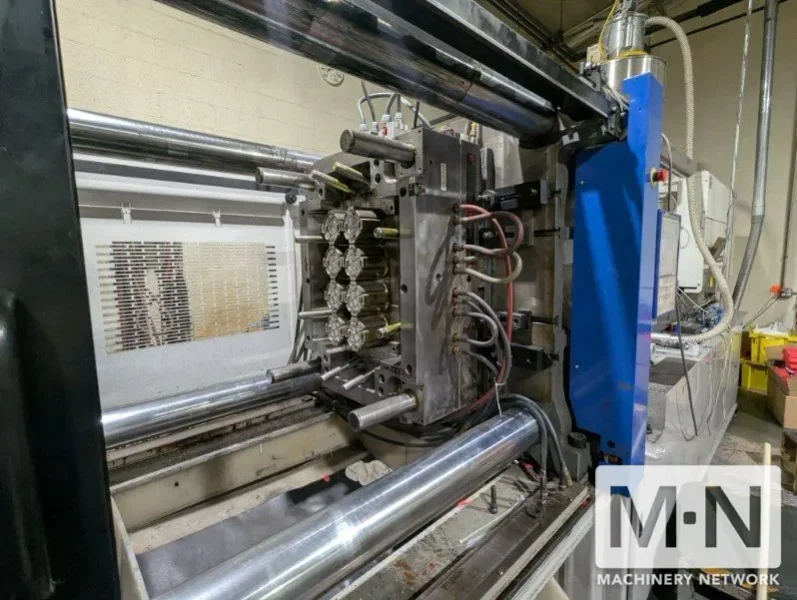 500 TON 68 OZ TOYO MODEL Si-500V ELECTRIC INJECTION MOLDING MACHINE MFG 2012