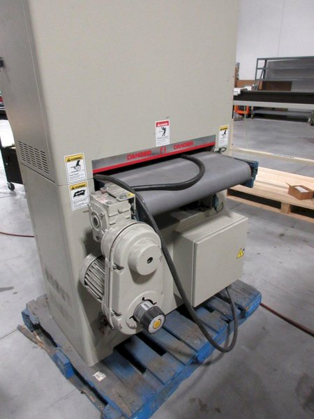 Baileigh WSB-2575 24" Wide Conveyor Feed-Thru Belt Sander- Auction Item