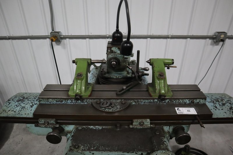 Cincinnati No. 2 Tool &amp; Cutter Grinder – Motorized Workhead, Attachments Included- Auction Item