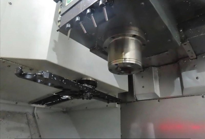 Used 2016 Haas UMC-750 5-Axis CNC Vertical Machining Center For Sale