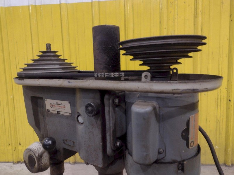 DELTA TABLE TOP VARIABLE SPEED DRILL: STOCK #23264