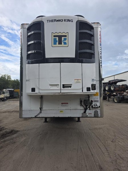 2022 Utility 53 x 102 1UYVS2534N2632821