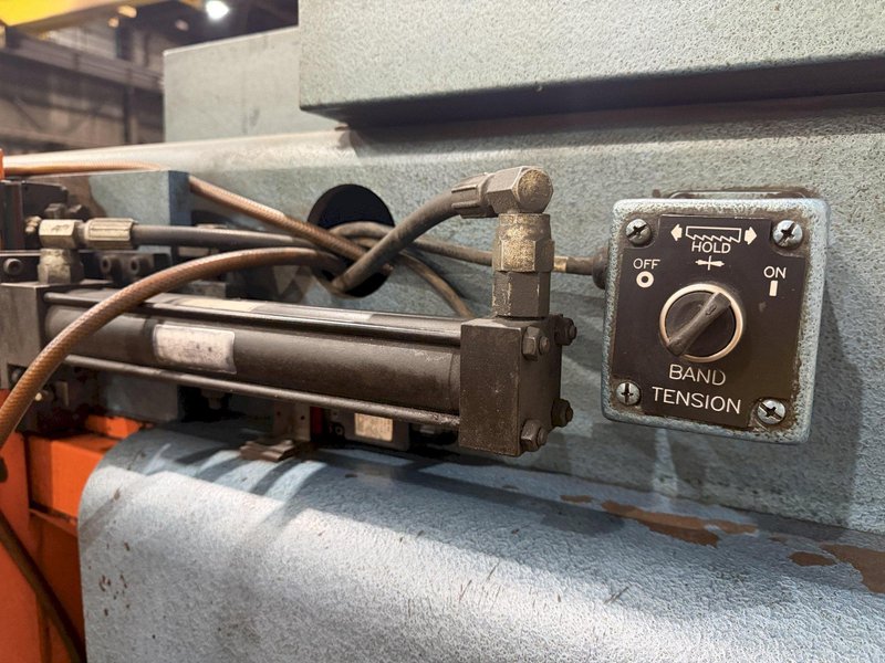 21" X 31" SCOTCHMAN SHA-3121 AUTOMATIC HORIZONTAL MITERING BANDSAW. STOCK # 0114126