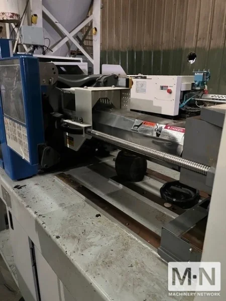 55 TON 3 OZ TOYO MODEL Si-55V-D150CU INJECTION MOLDING MACHINE MFG 2013