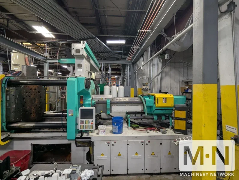 550 TON 29.1/ 8.2 OZ ARBURG MODEL 920S-5000-1300/400 2-COLOR INJECTION MOLDING MACHINE MFG 2015