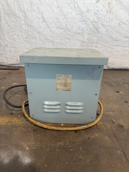 7.5 kVA DONGAN TRANSFORMER. STOCK # 0672725
