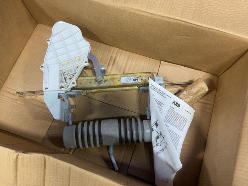 ABB  Loadbreak Cutout Switch Fuse  - B1rtbn900z
