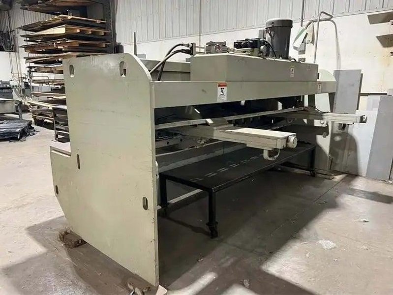 2003 Accurshear 613510 Hydraulic Power Squaring Shear (#5704)