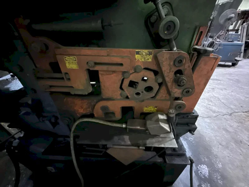 110 TON FICEP HELLER MODEL #UH 1105 HYDRAULIC IRONWORKER: YOBRO #25187